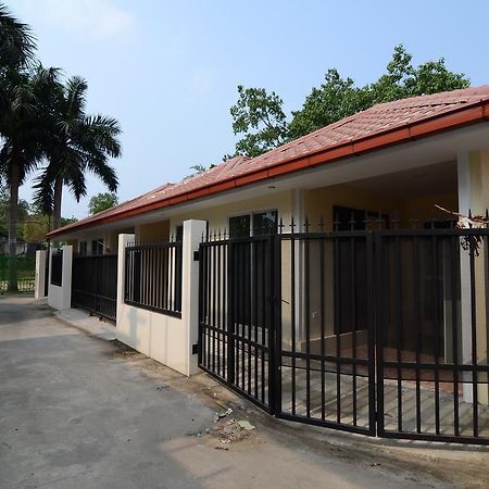 יאנגון Vista Residence מראה חיצוני תמונה