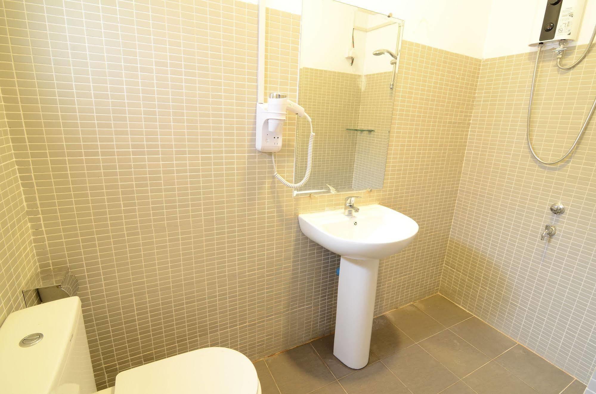 יאנגון Vista Residence מראה חיצוני תמונה